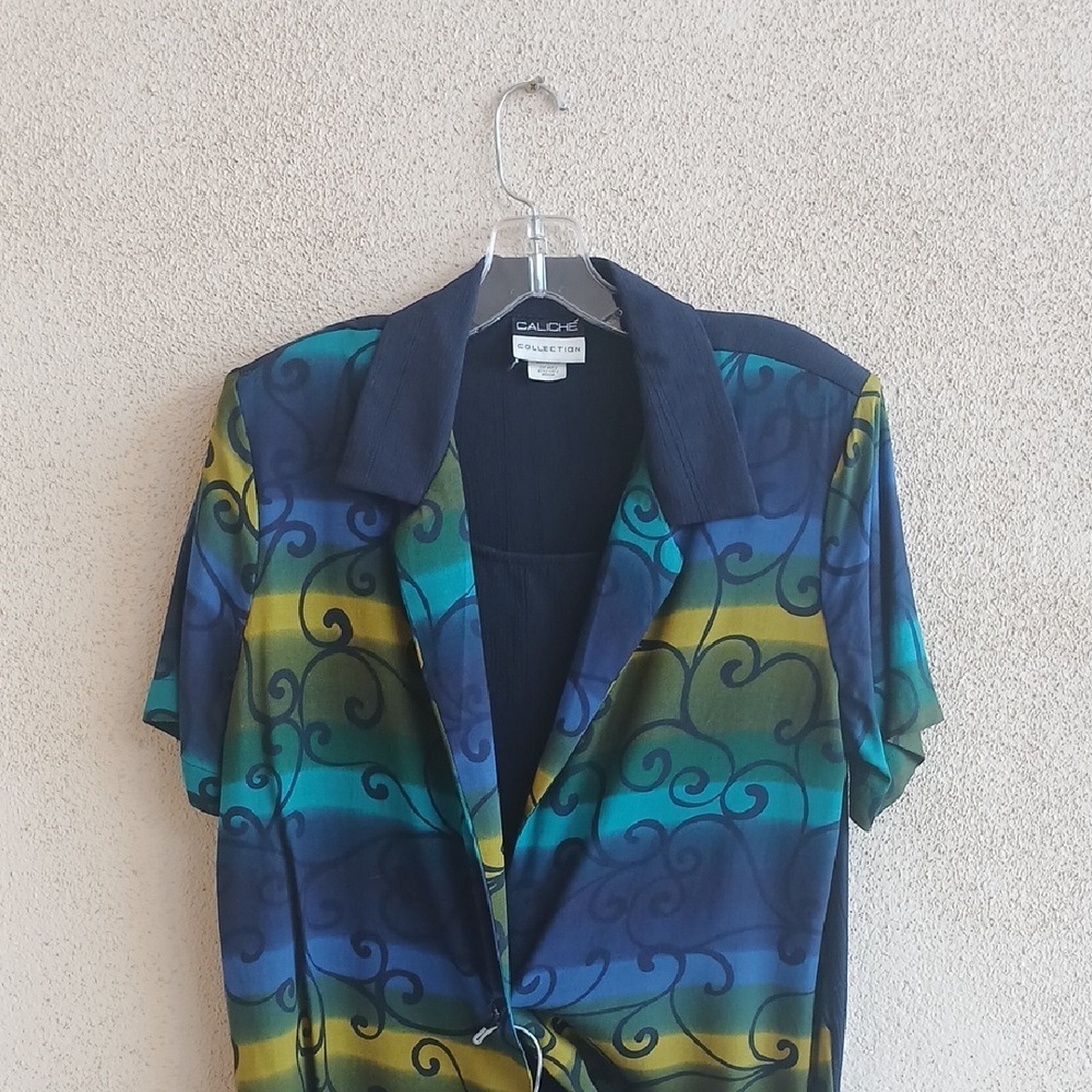 Colorful Patterned Women's Set - Picture 2 of 5